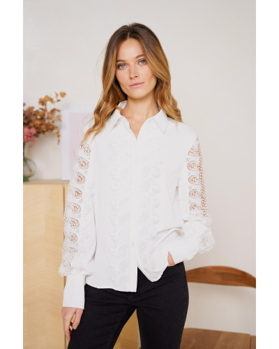Chemise femme, manches brodées, Blanche